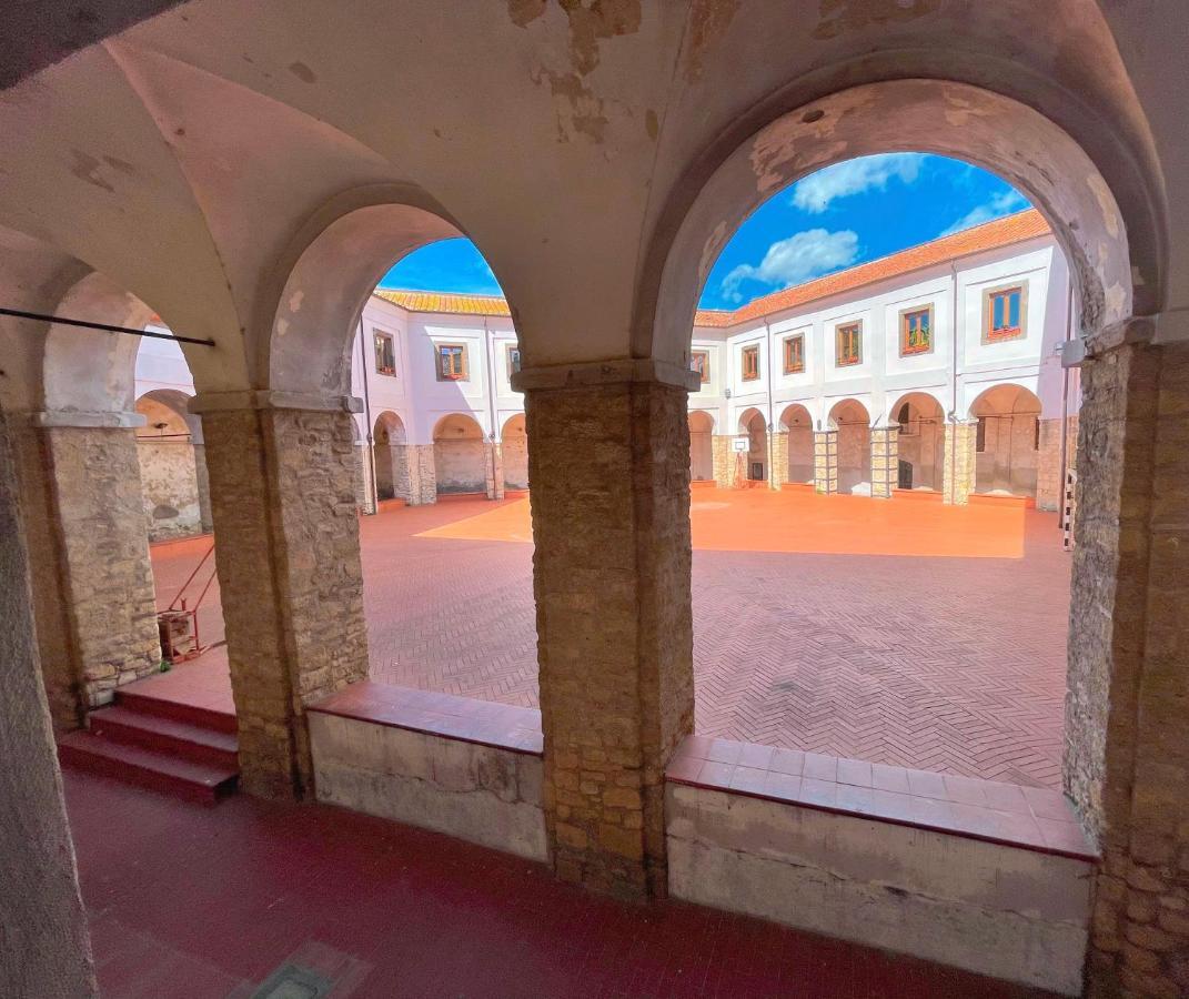 B&B Chiostro San Marco Таркуїнія Екстер'єр фото